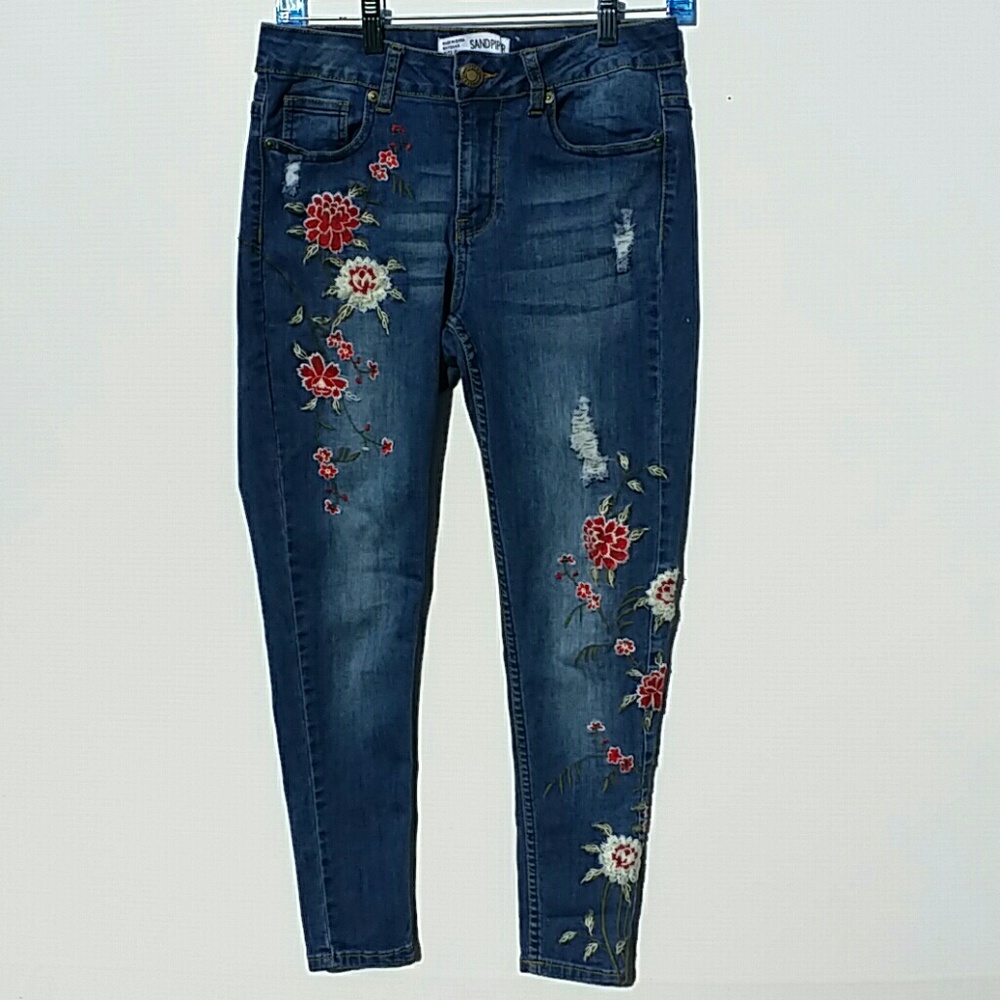 Sandpiper High Rise Skinny Embroidered Floral Jean